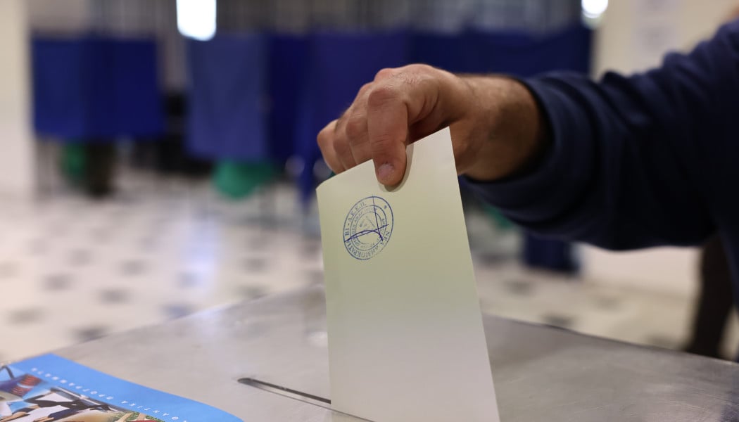 Νέα δημοσκόπηση-φωτιά: Αυτοί "πρωταγωνιστούν", ποιοι μένουν εκτός Βουλής