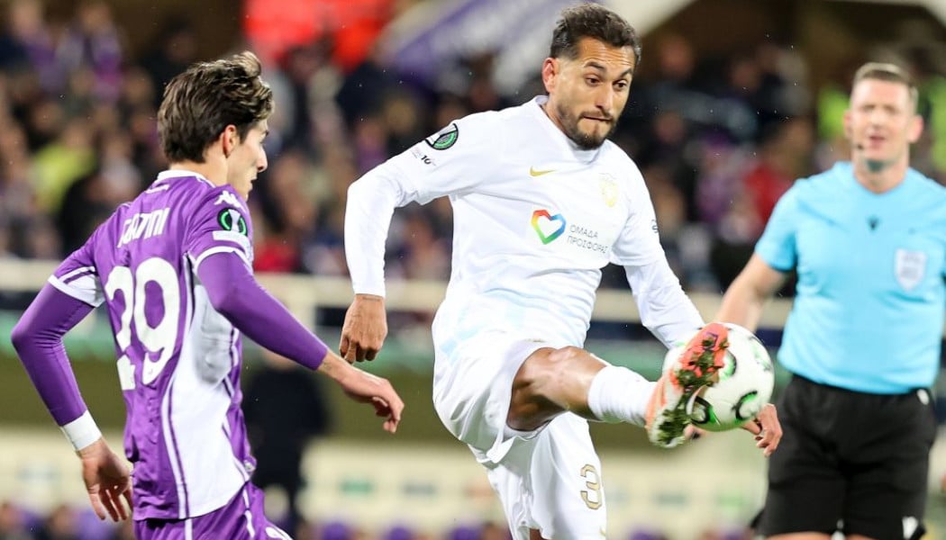  Το VAR γλίτωσε την ΑΕΚ - Δεν μέτρησε το γκολ της Φιορεντίνα (ΒΙΝΤΕΟ)