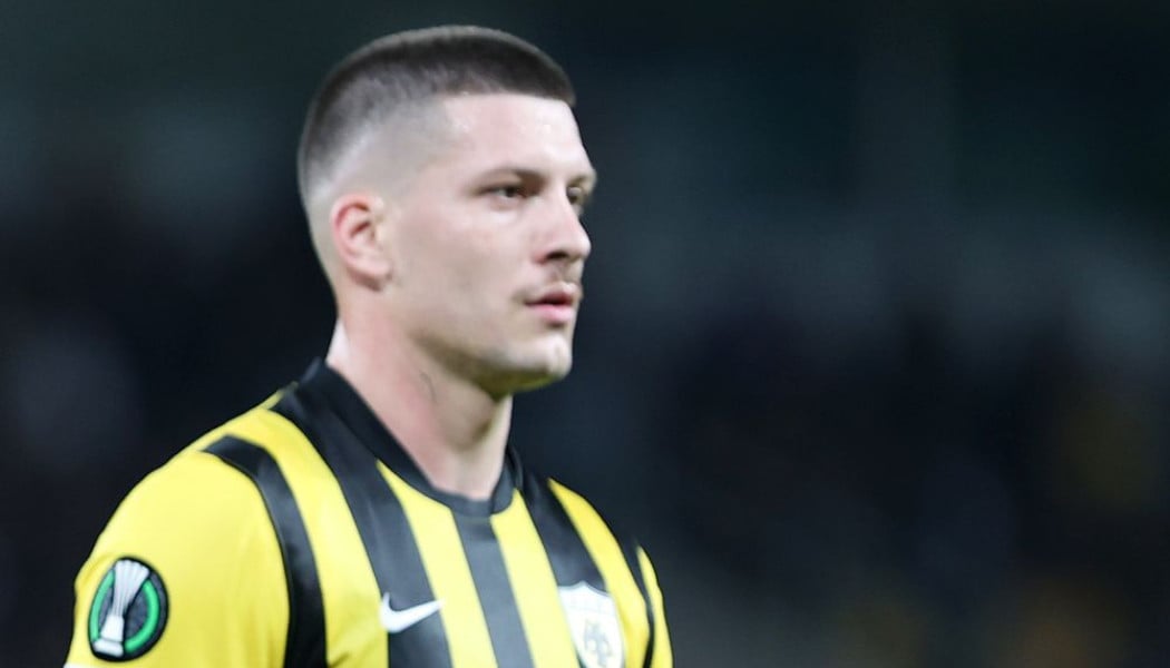 Ο Γιόβιτς ισοφάρισε με πέναλτι στο 90’ - Άργησε πολύ το τσεκ στο VAR (Vid)