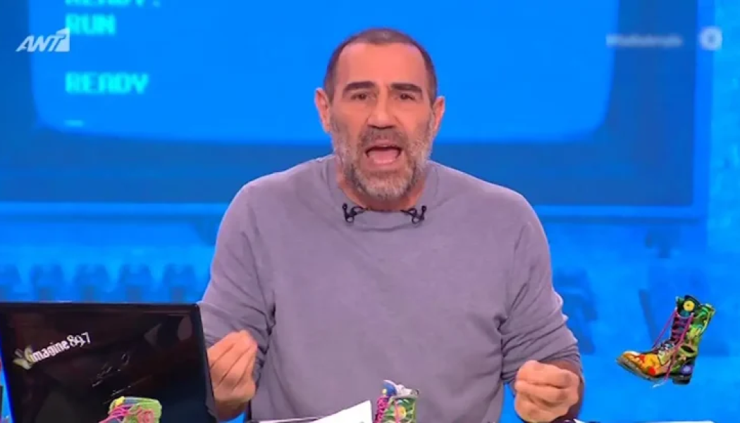 "Το καλύτερο γλείψιμο στον Άδωνι Γεωργιάδη": Viral βίντεο των Ράδιο Αρβύλα