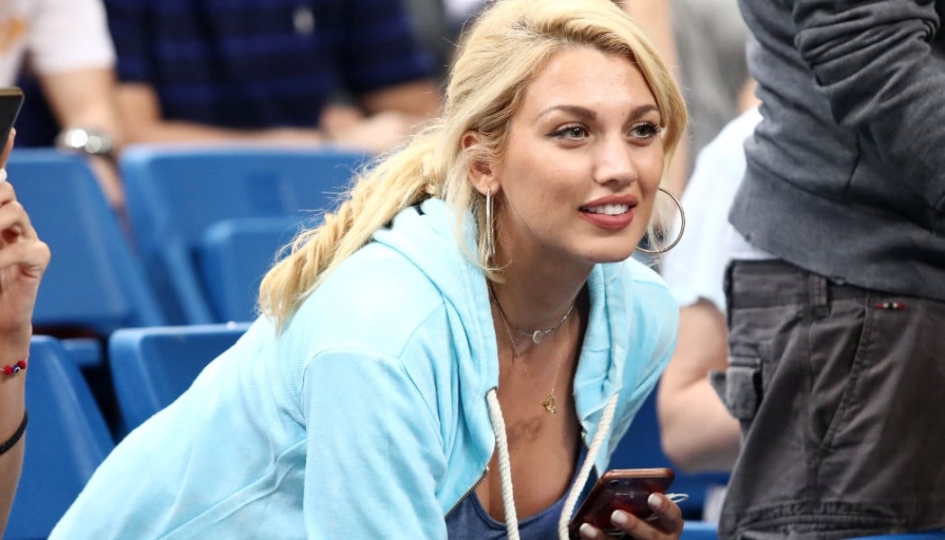 Η Σπυροπούλου με κολάν και κορμάρα... λάστιχο - Δείτε ΦΩΤΟ