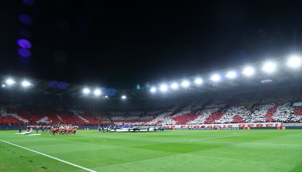 Οπαδοί της Ρεάλ τα... έσπασαν σε ποστάρισμα για το "King of Europe"!