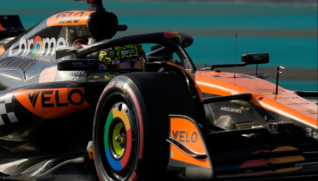 Αγκαλιά με τον τίτλο ο Νόρις - Επικό βάθρο για Φερστάπεν στην Βραζιλία