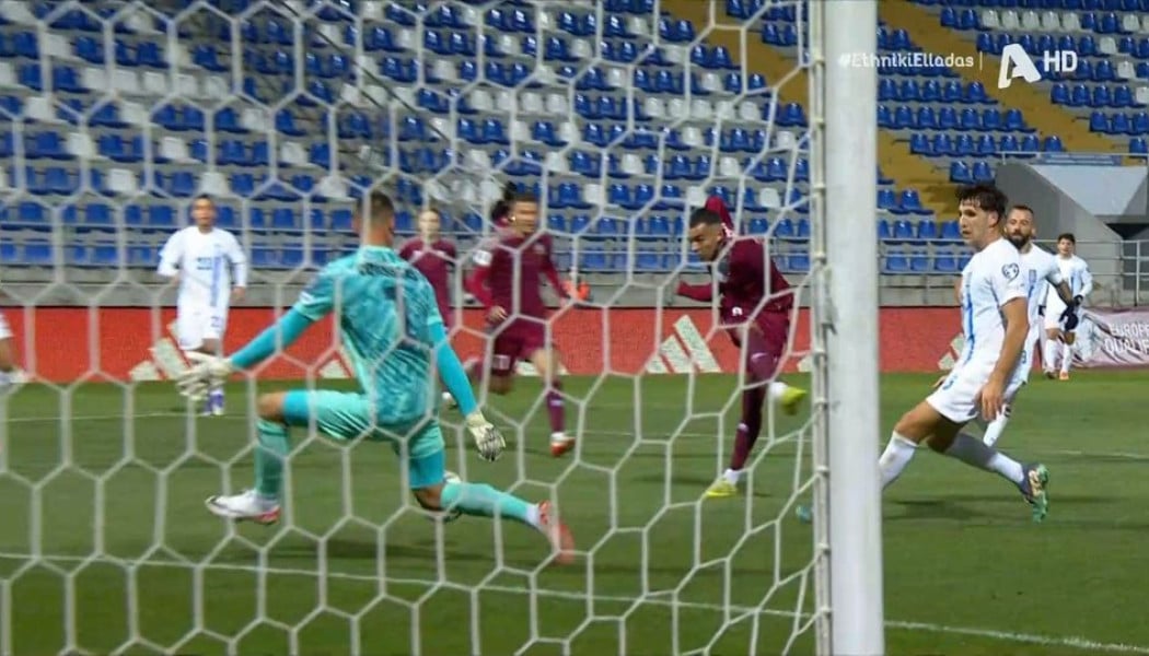 Νέα μεγάλη απόκρουση Βλαχοδήμου - Γλίτωσε την Εθνική από γκάφα Τσιμίκα (VD)