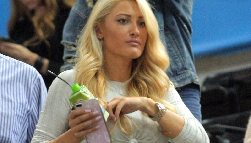 "Όταν στρεσάρομαι βγάζω...": Αποκάλυψη Τούνη για την υγεία της