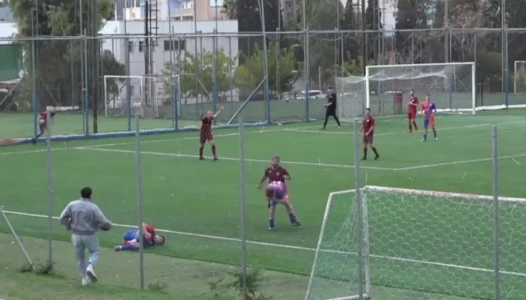 Εικόνες ντροπής! Έπεσε χοντρό ξύλο σε ματς της Β'ΕΠΣΑ