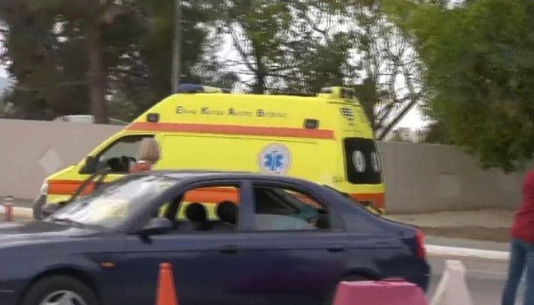 Βόλος: Ανετράπη λεωφορείο με 40 επιβάτες - Στο νοσοκομείο 10 τραυματίες