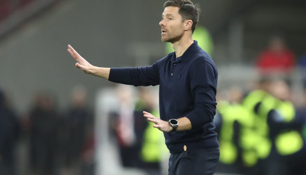 Αυτόν τον παίκτη του Ολυμπιακού αποθέωσε ο Αλόνσο: «Θα τον παρακολουθούμε»