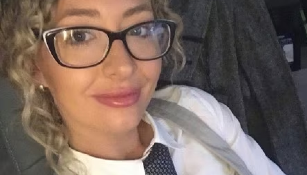 37χρονη καθηγήτρια ομολόγησε ότι έκανε επανειλημμένα σεξ με 15χρονο μαθητή!