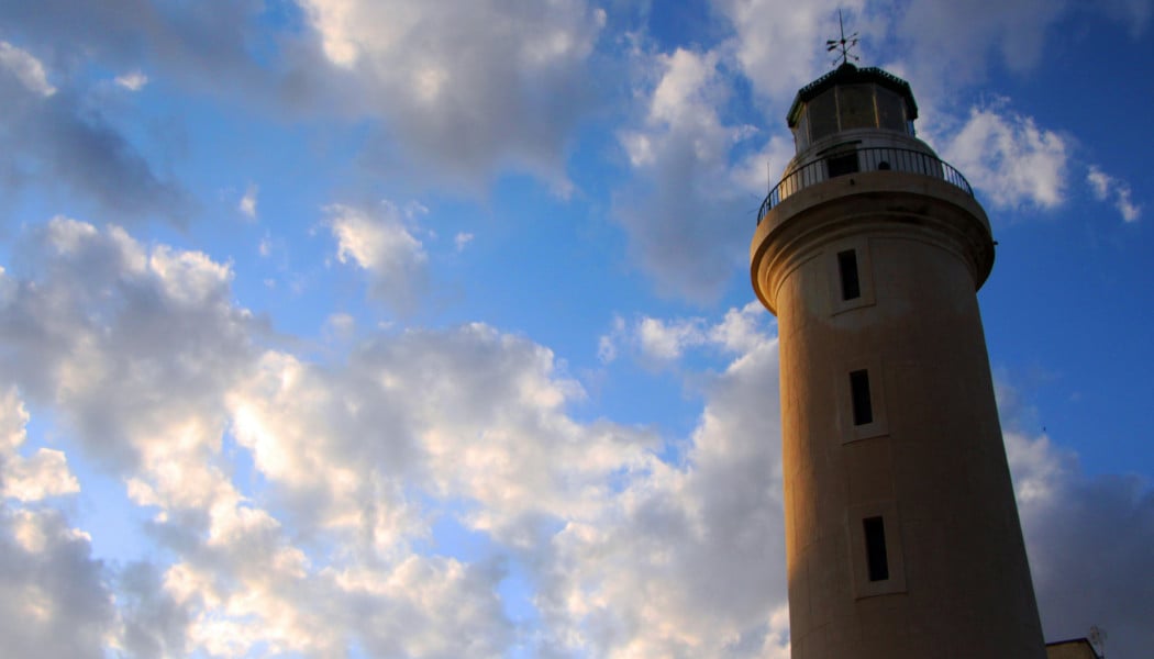 SOS! Οι Τούρκοι αγοράζουν την Αλεξανδρούπολη