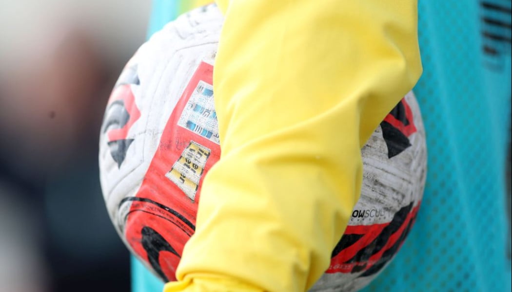  Έκκληση για βοήθεια σε ιστορική ομάδα - “Όχι άλλο μόνος μου”