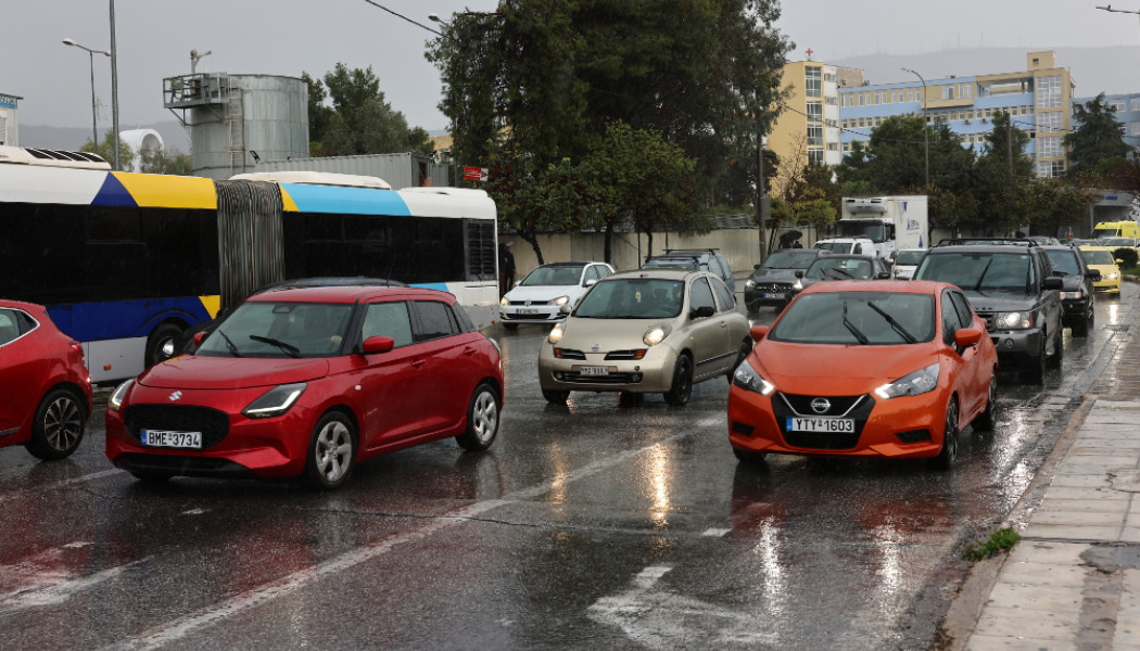 Το πρώτο μέτρο της κυβέρνησης για την κίνηση στην Αθήνα - "Τέλος τα..."