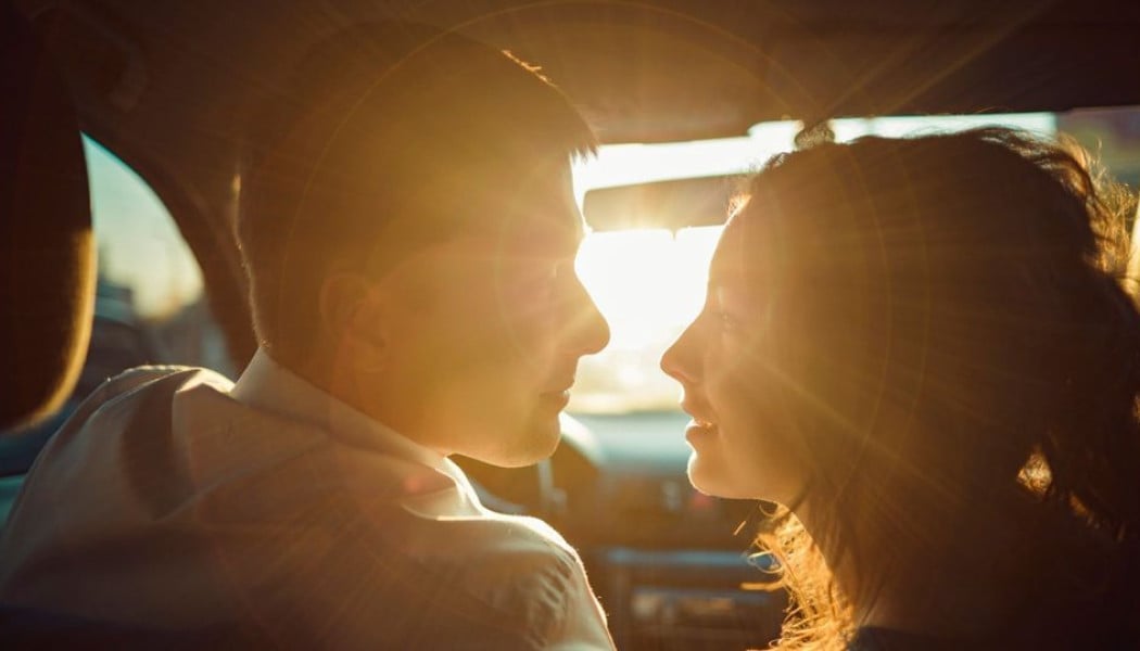 Το ανατρεπτικό τρικ με τις φαντασιώσεις που αλλάζει τα πάντα στο κρεβάτι!