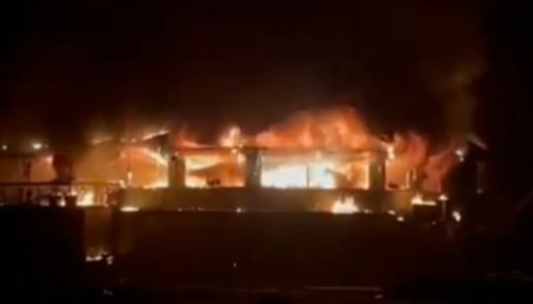 Τραγωδία: Τουλάχιστον 25 νεκροί μετά από πυρκαγιά σε νυχτερινό κέντρο