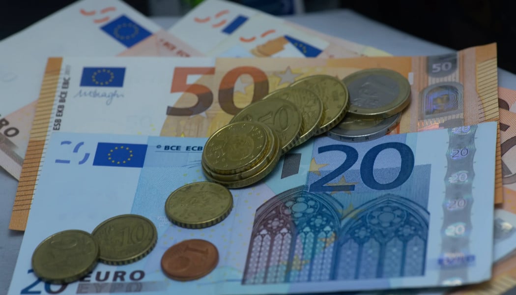 Πρόταση για την αγορά κορυφαίας ομάδας - Πάνω από 1 δισεκατομμύριο!