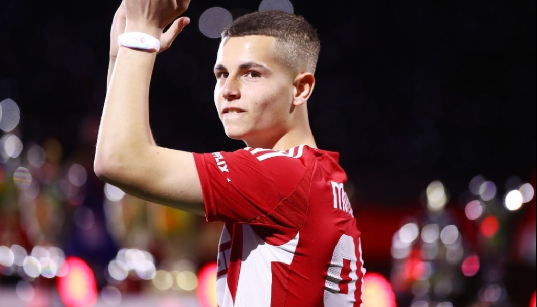 Νέοι μνηστήρες για Μουζακίτη - Ακόμα δύο τοπ ομάδες στο προσκήνιο