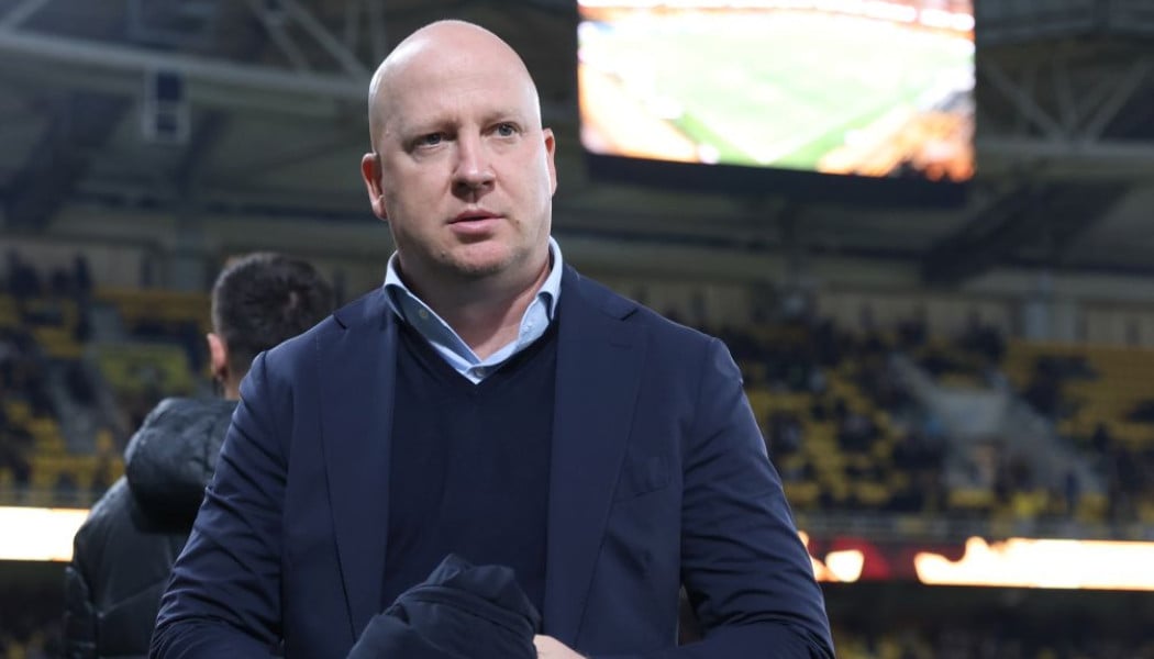 Zήτησε χαφ ο Νίκολιτς - “Ντροπή ο Γερμανός διαιτητής στη Λεωφόρο”