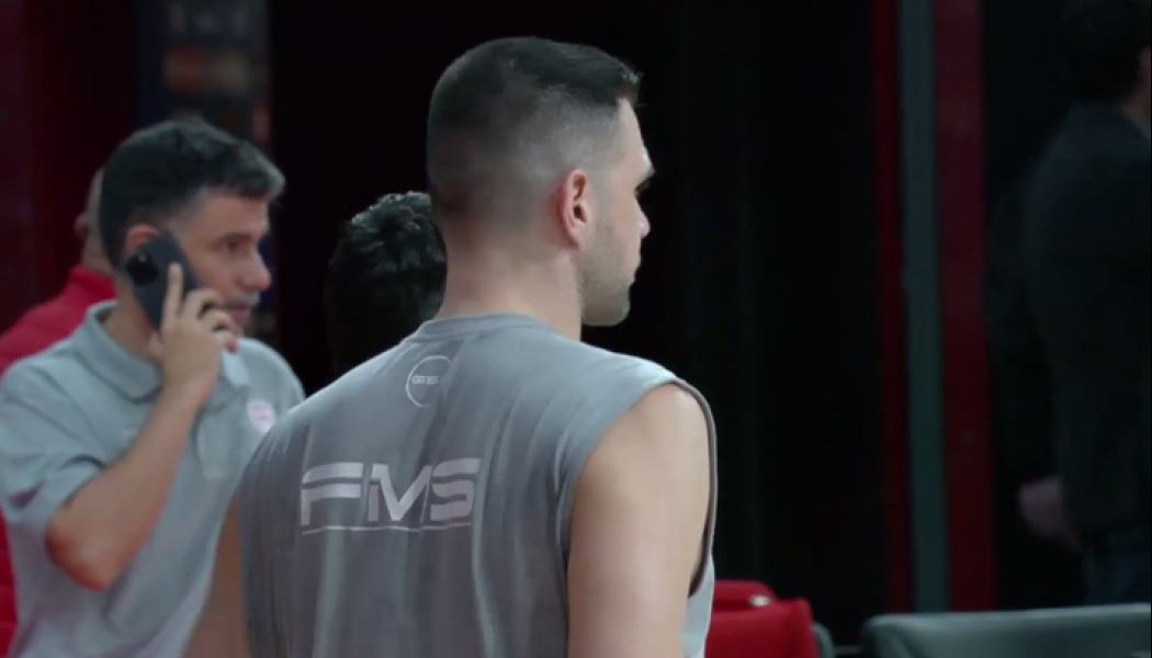 Μετά την αναβολή: Προπόνηση για τους παίκτες του Ολυμπιακού στο ΣΕΦ (Vid)