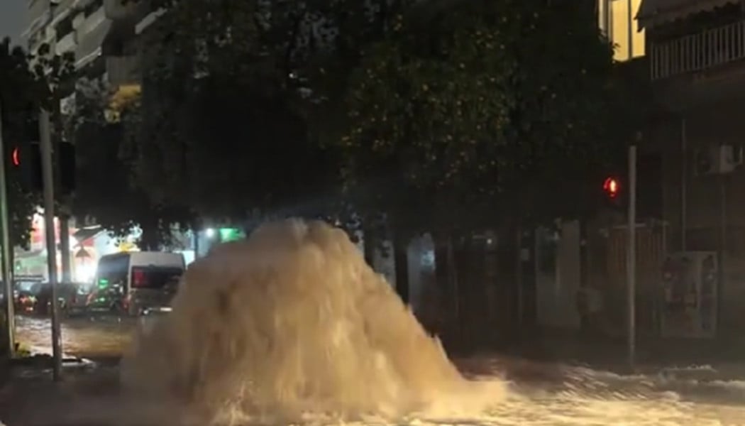 Κακοκαιρία «Byron»: Γιατί τα φρεάτια μετατρέπονται σε «σιντριβάνια»