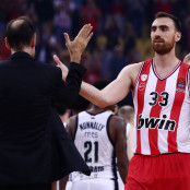 Νίκολα Μιλουτίνοφ