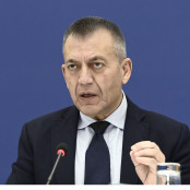 γιώργος αγγ