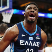 Θανάσης Αντετοκούνμπο