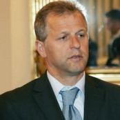 Στράτος Αποστολάκης