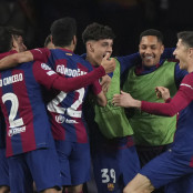 Γιόναταν Τα