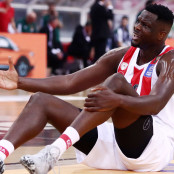 Μουσταφά Φαλ