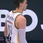 Μάριο Χεζόνια