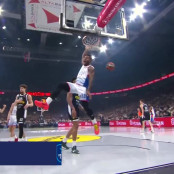 Τάιρικ Τζόουνς