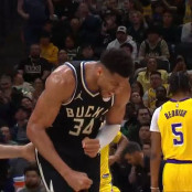 Γιάννης Αντετοκούνμπο