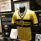 Λουκάς Μπάρλος