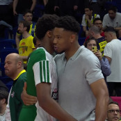 Γιάννης Αντετοκούνμπο