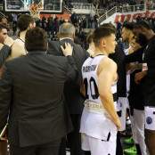 Νίκος Χουγκάζ