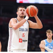 Νίκολα Γιόκιτς