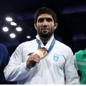 Νταουρέν Κουρουγκλίεφ