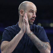 Κώστας Παπανικολάου