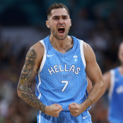 Βασίλης Τολιόπουλος