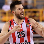 Άλεκ Πίτερς