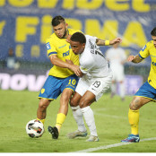 Σταύρος Καζαντζόγλου