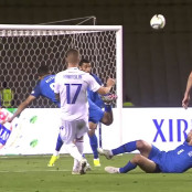 Λούκας Χάρασλιν