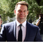 Άγγελος Μπράτης