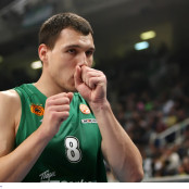 Γιόνας Ματσιούλις