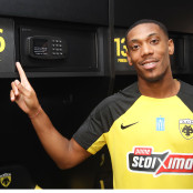 Κώστας Κετσετζόγλου