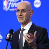 Άνταμ Σίλβερ