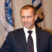 Αλεξάντερ Τσέφεριν