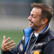 Ντέμης Νικολαϊδης