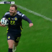 Άντριου Ρόμπερτσον