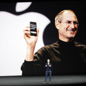 Στιβ Τζομπς